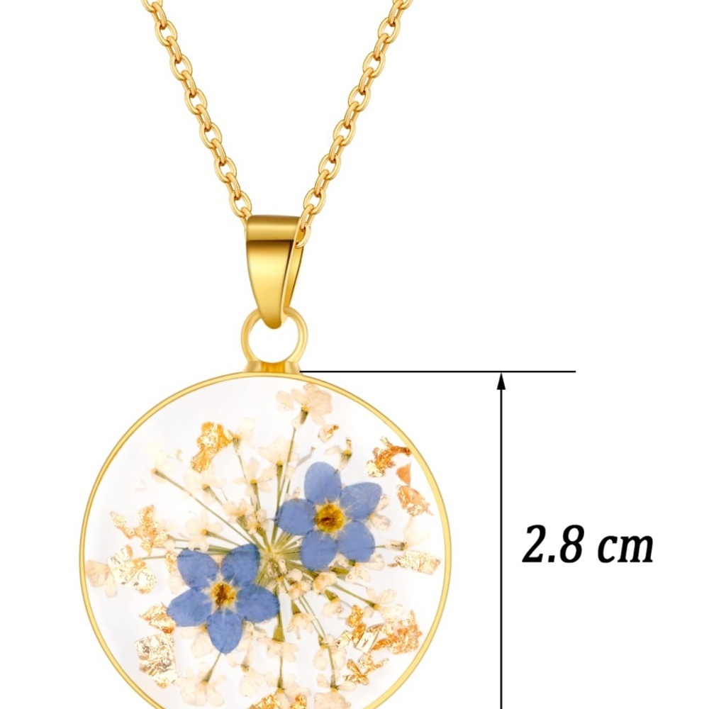 Forget-Me-Not and Queen Anne's Lace Pressed Wildflower Necklace - Picture 3 of 5